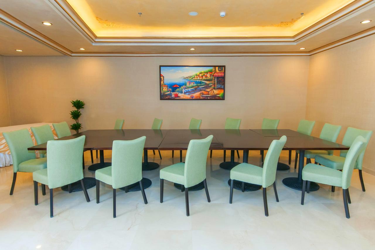 Suite Inn Hotel Rijad Zewnętrze zdjęcie